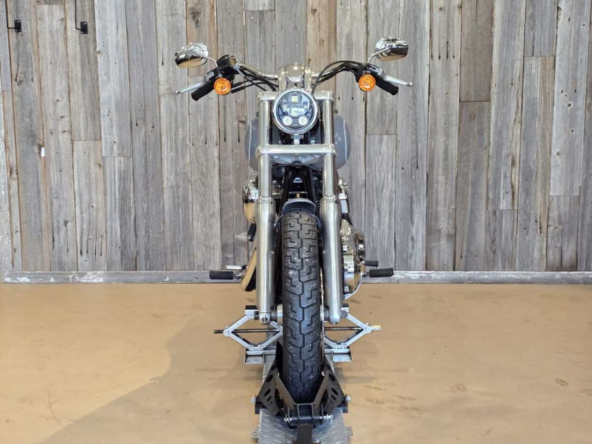 NCワークスプラス - ハーレーのカスタム・リペア・販売・レンタル