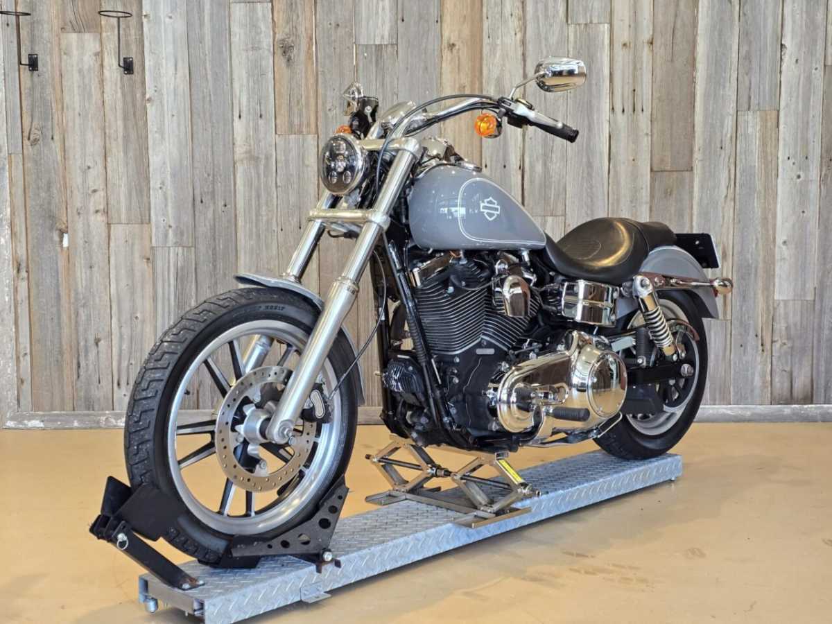 NCワークスプラス - ハーレーのカスタム・リペア・販売・レンタル