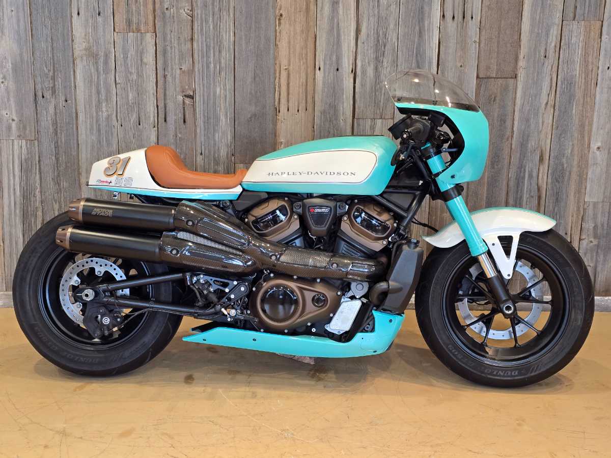 NCワークスプラス - ハーレーのカスタム・リペア・販売・レンタル