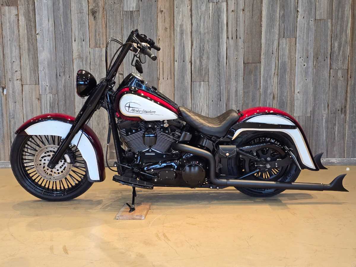 NCワークスプラス - ハーレーのカスタム・リペア・販売・レンタル