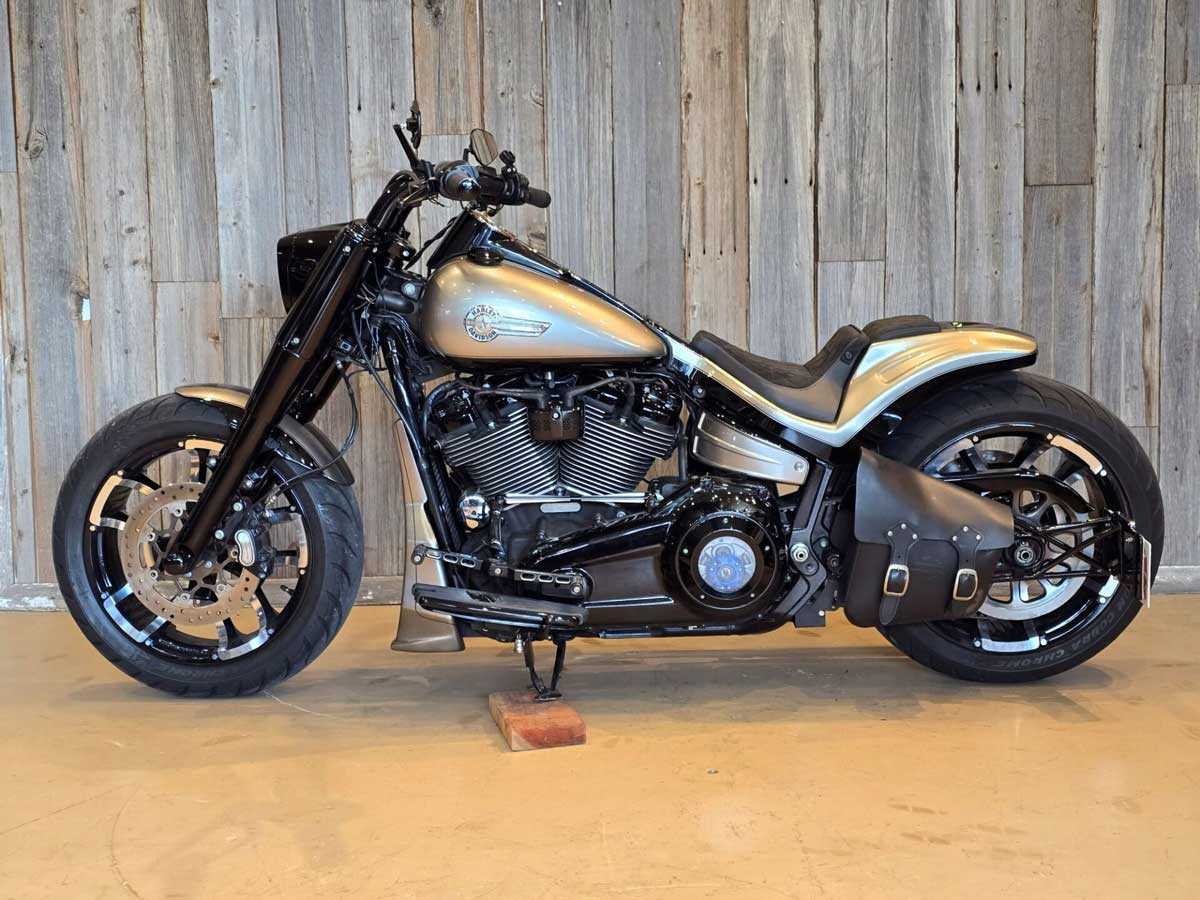 NCワークスプラス - ハーレーのカスタム・リペア・販売・レンタル