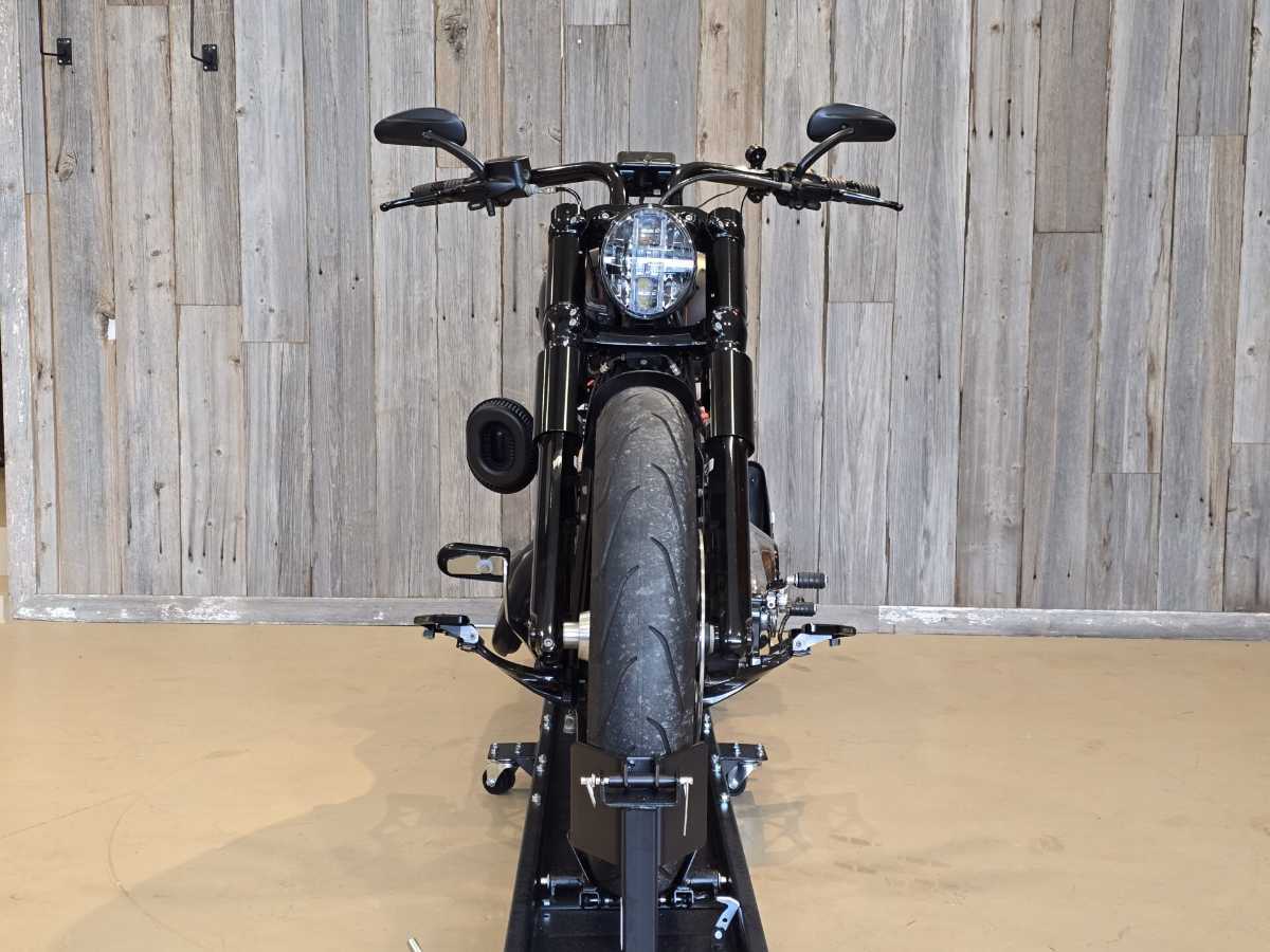 NCワークスプラス - ハーレーのカスタム・リペア・販売・レンタル