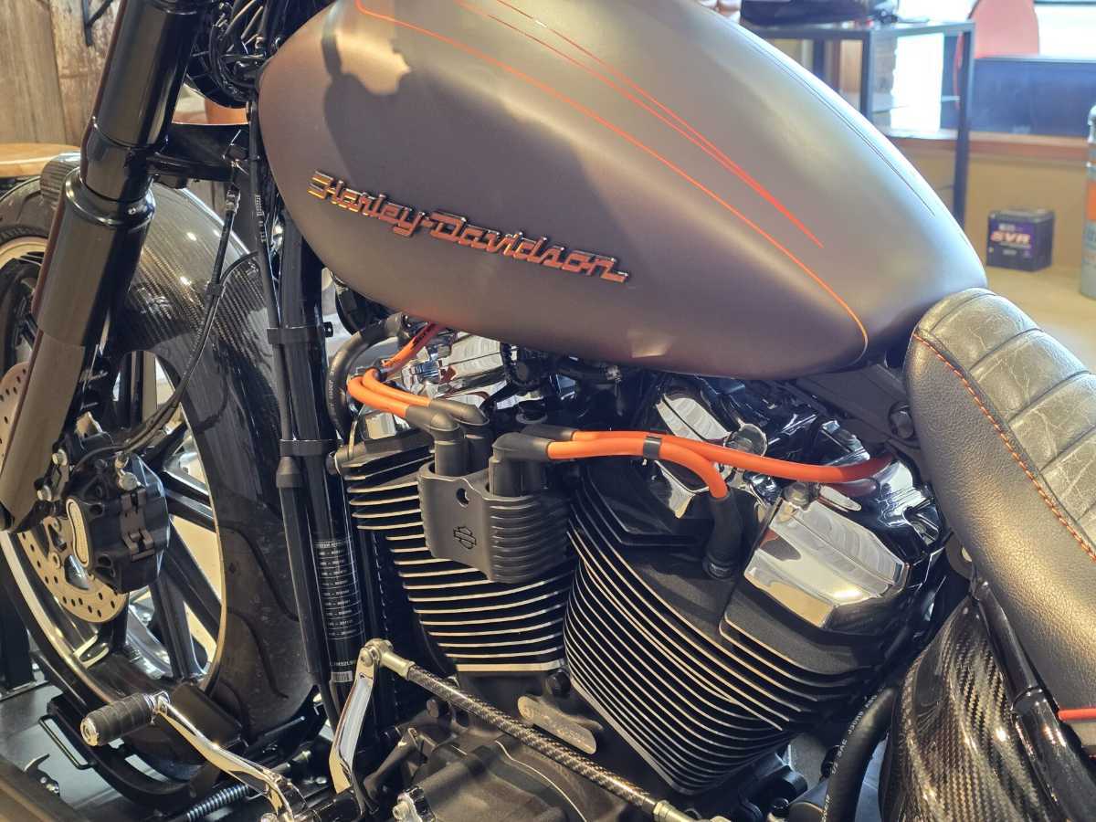 NCワークスプラス - ハーレーのカスタム・リペア・販売・レンタル