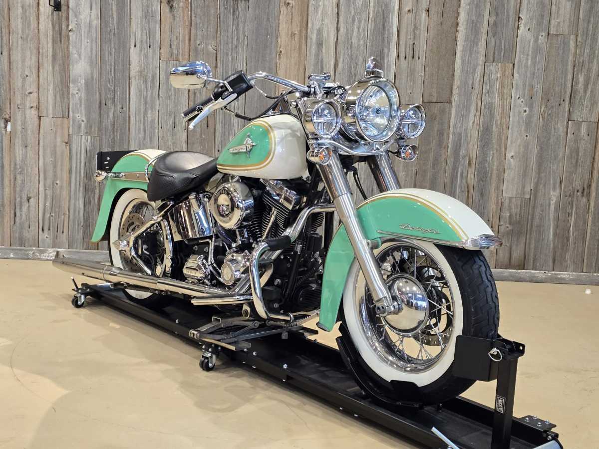 NCワークスプラス - ハーレーのカスタム・リペア・販売・レンタル