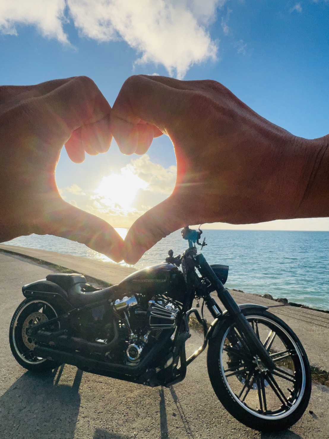 NCワークスプラス - ハーレーのカスタム・リペア・販売・レンタル